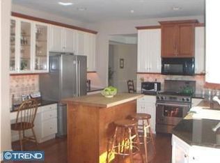 605 Peacock Ln, Kennett Square, PA 19348