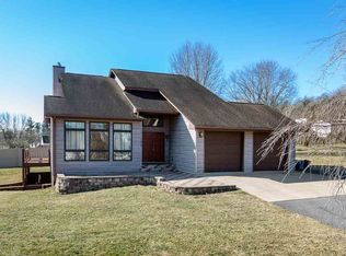 104 Valley View Ave, Mount Sidney, VA 24467