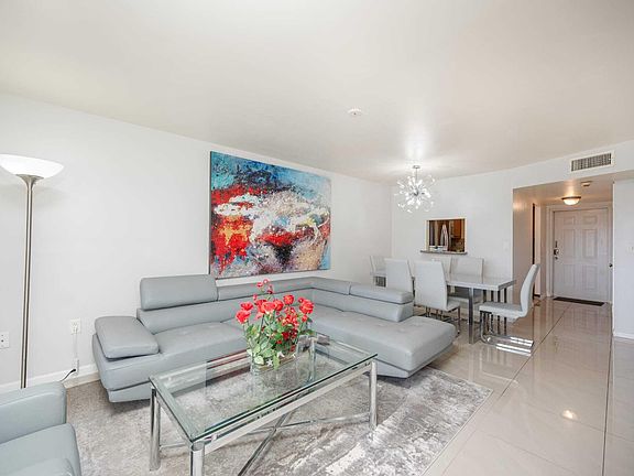 4th image of 8861 Sunrise Lakes Boulevard Unit 301