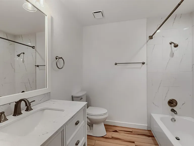 2608 Piping Rock Trl — Photo 21