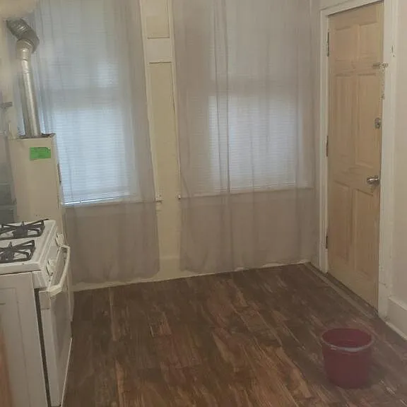 12 Tirrell St — Photo 4