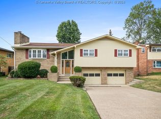 2657 Lakeview Dr, Saint Albans, WV 25177