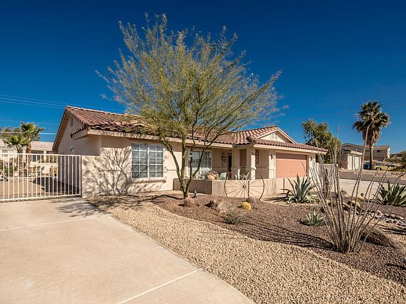 4th image of 3991 Blackhawk Dr