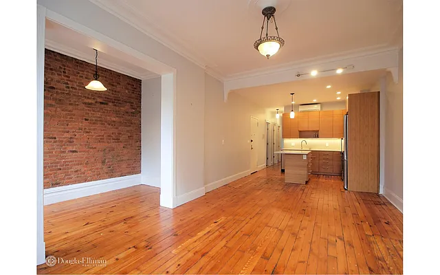 Rented by Douglas Elliman | media 24