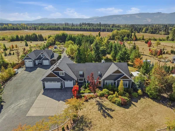 2040 Sun King Rd, Coombs, BC V0R 1M0
