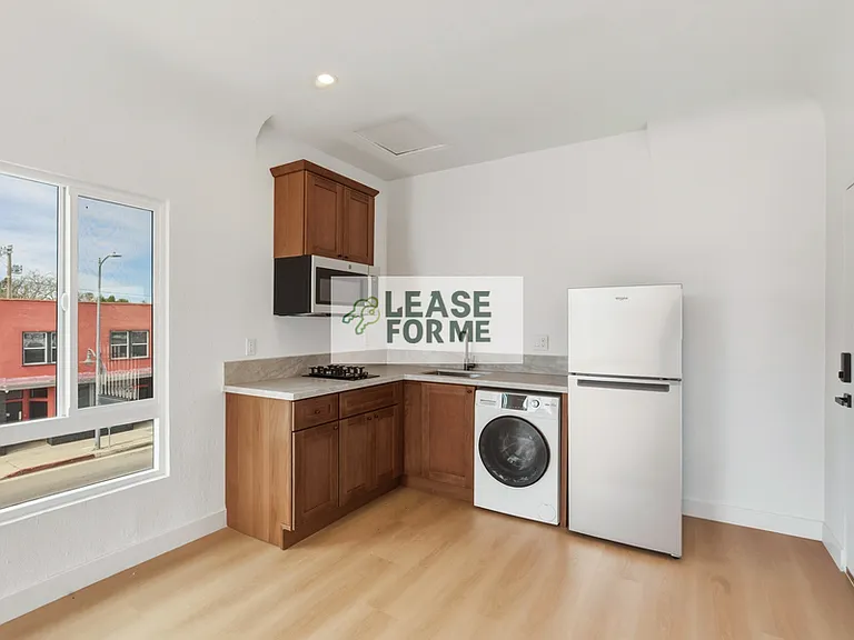 8959 W Hargis St #2 — Photo 14