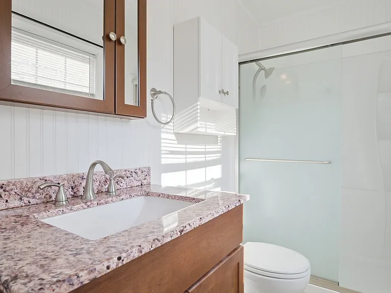 1210 Pansy St — Photo 28