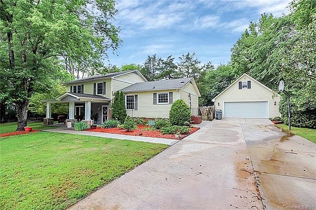 1st image of 3806 Chandonwood Ct