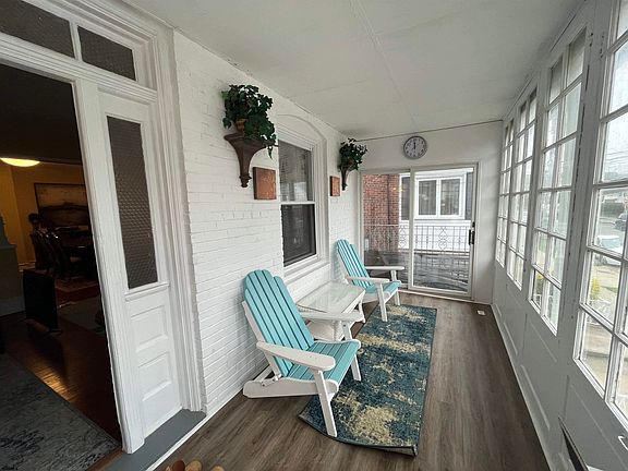 2nd image of 29 N Delancy Pl