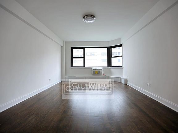 2nd image of 957 3rd Ave #1