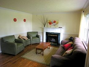 2nd image of 5613 Springplace Cir