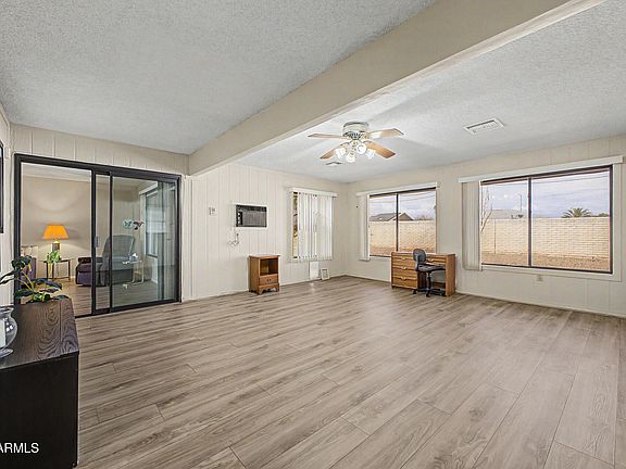 4th image of 20219 N 125TH Avenue