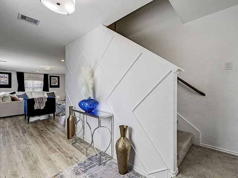 1702 Campos Ct — Photo 12