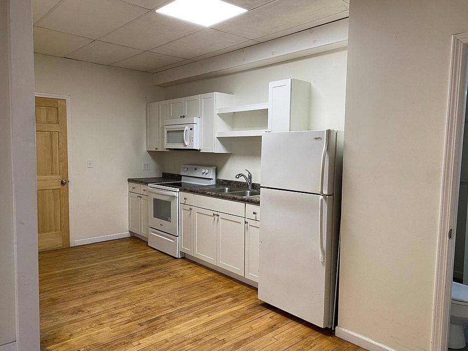 1st image of 53 W Main St #3