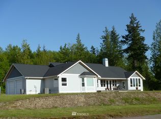 5393 Lucia Ln, Bow, WA 98232