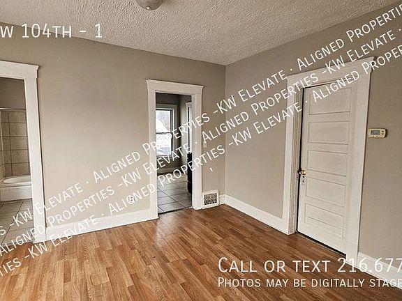 4th image of 2236 W 104th St Unit 1