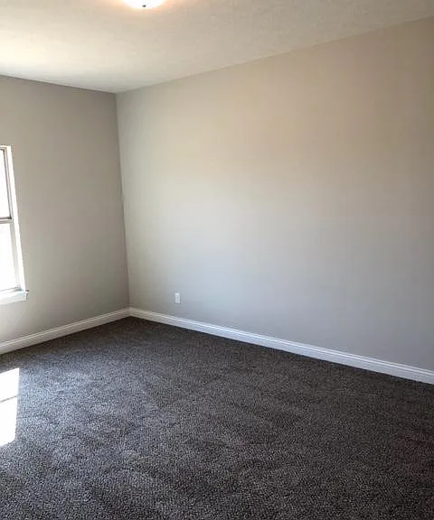 449 Matterhorn Pl — Photo 5