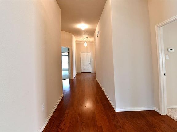 4th image of 5913 Chisholm Trl