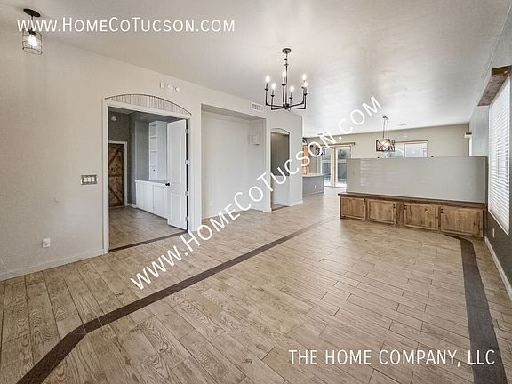 3rd image of 13841 N Bushwacker Pl