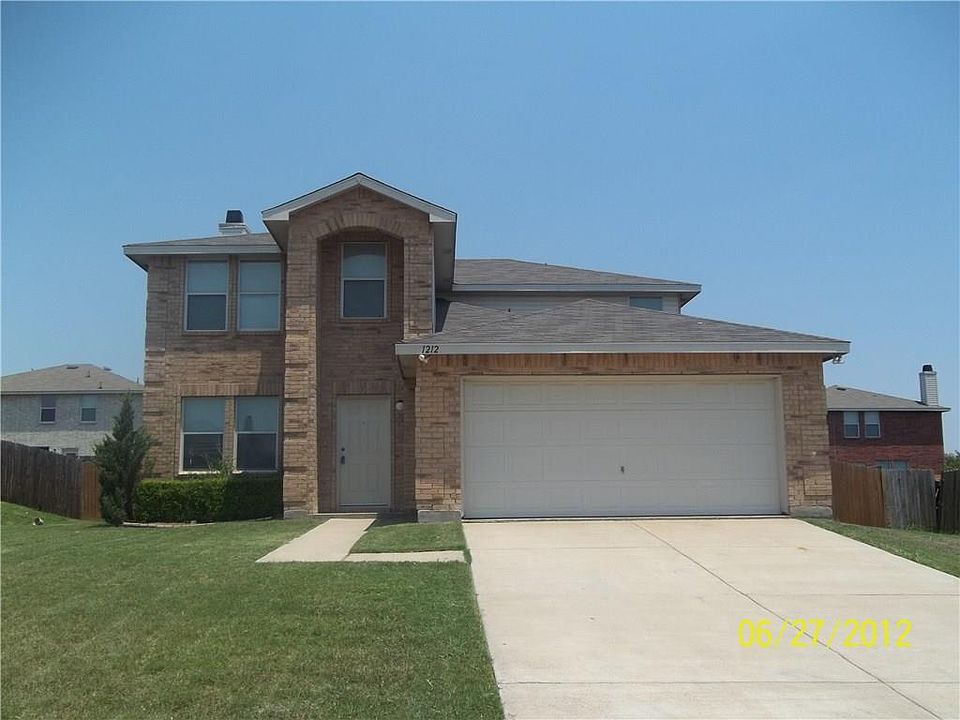 1st image of 1212 Sullivan Dr