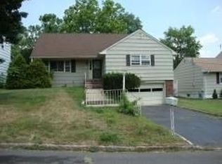 859 Ternay Ave, Scotch Plains, NJ 07076