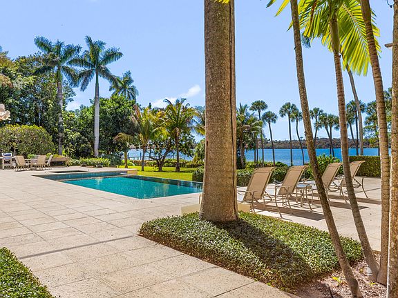 4th image of 228 S Beach Road