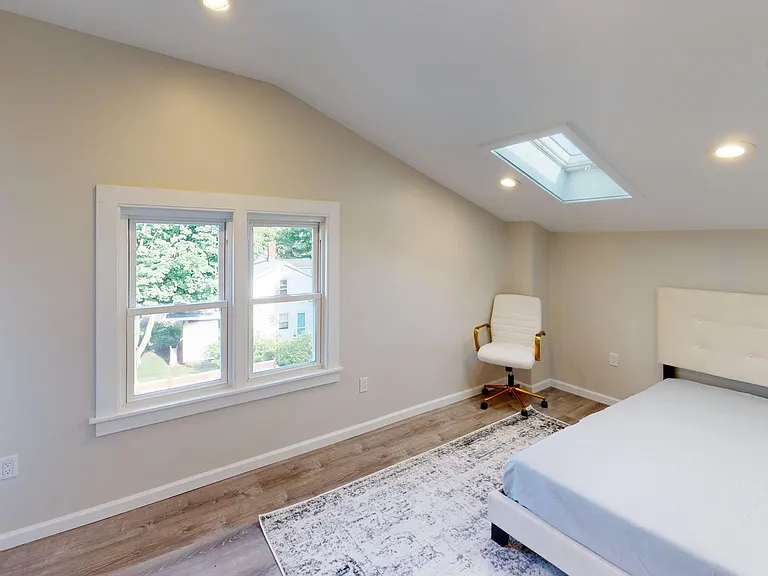 539 Orange St — Photo 5