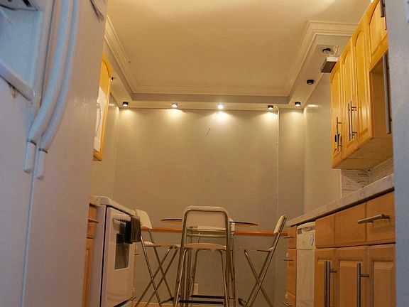 5th image of 4200 Hillcrest Dr APT 905