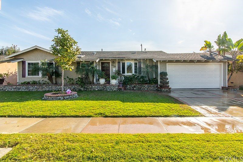 1st image of 2654 W Stonybrook Dr