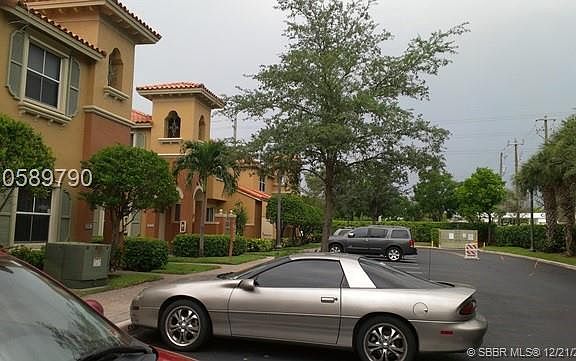 3rd image of 4905 N Harbor Isles Dr #5504