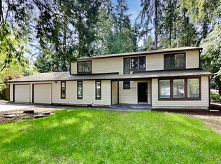 2602 Manorwood Dr, Puyallup, WA 98374