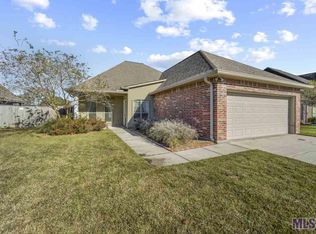 39026 Balmoral Dr, Prairieville, LA 70769