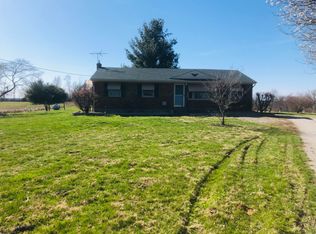 4927 Zaring Mill Rd, Shelbyville, KY 40065