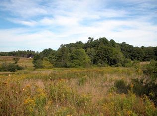 1 Barrells Grove Rd, York, ME 03909