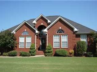 211 Girard Ave, Muscle Shoals, AL 35661