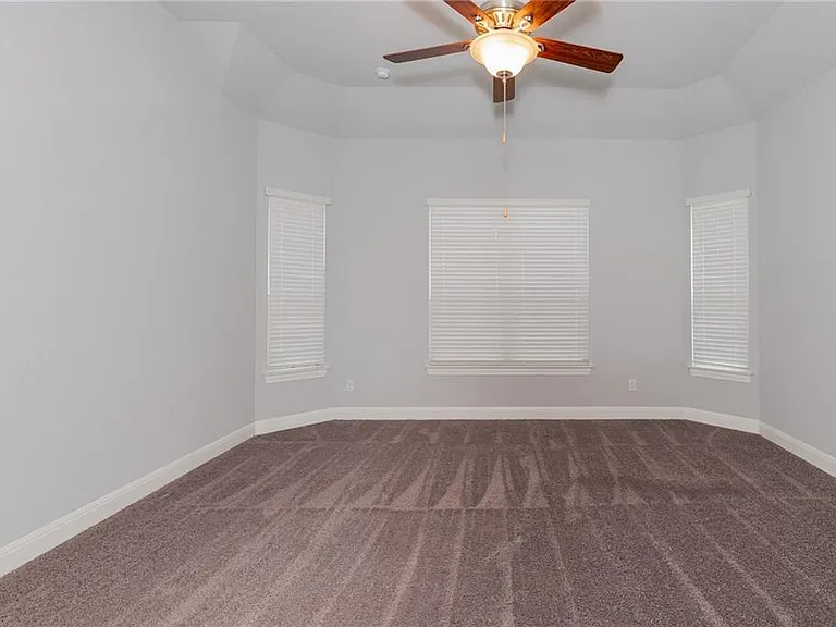 100 Orange Mimosa Ln — Photo 39