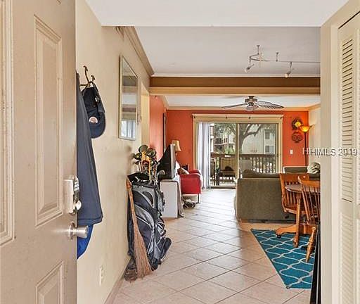 4th image of 9 Tanglewood Dr APT 1002