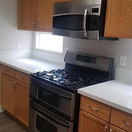 4th image of 8849 Cornwall Glen Ave