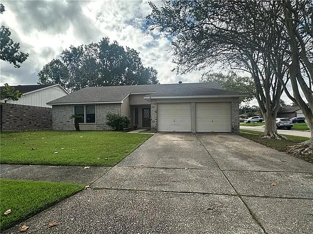101 Celeste Cir