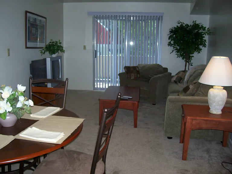 Ashlea Gardens — Photo 25