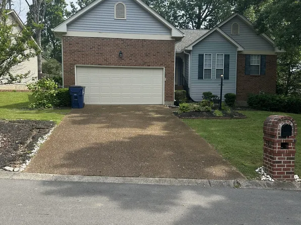 107 Cambridge Ct, Goodlettsville, TN 37072