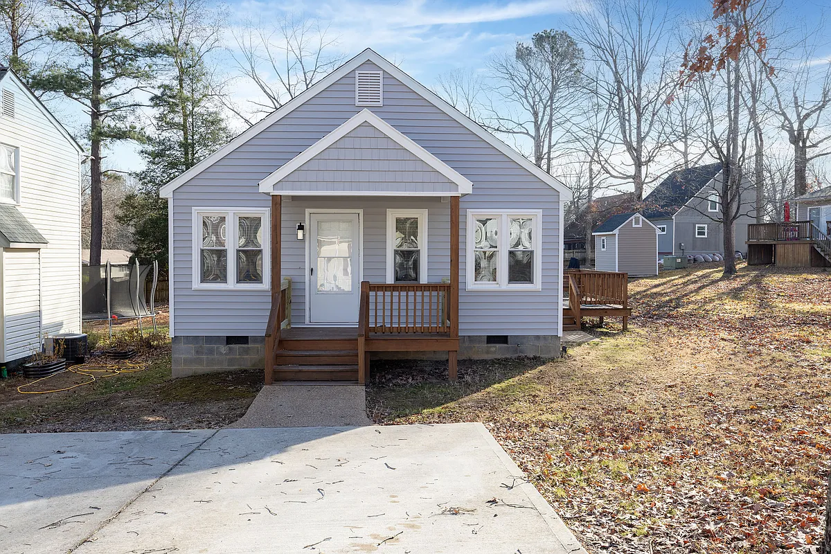 Building Photo - 3115 S Ridge Rd