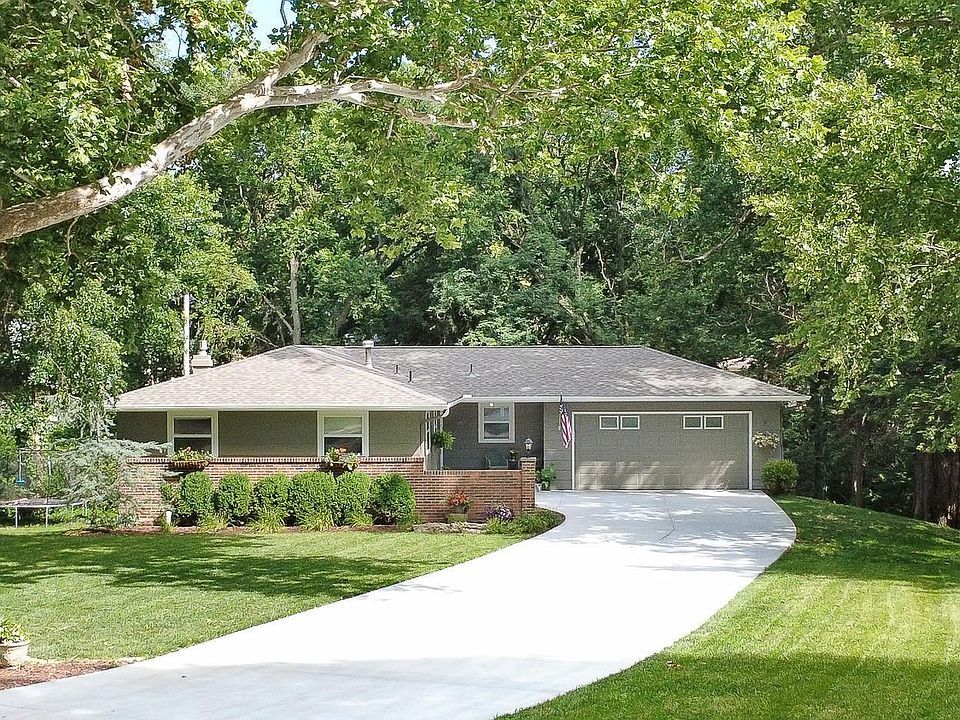 1st image of 3209 Highland Cir