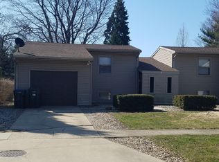 3203 Halifax Dr APT A, Champaign, IL 61822