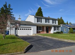 7 Mayflower Dr, Little Egg Harbor, NJ 08087