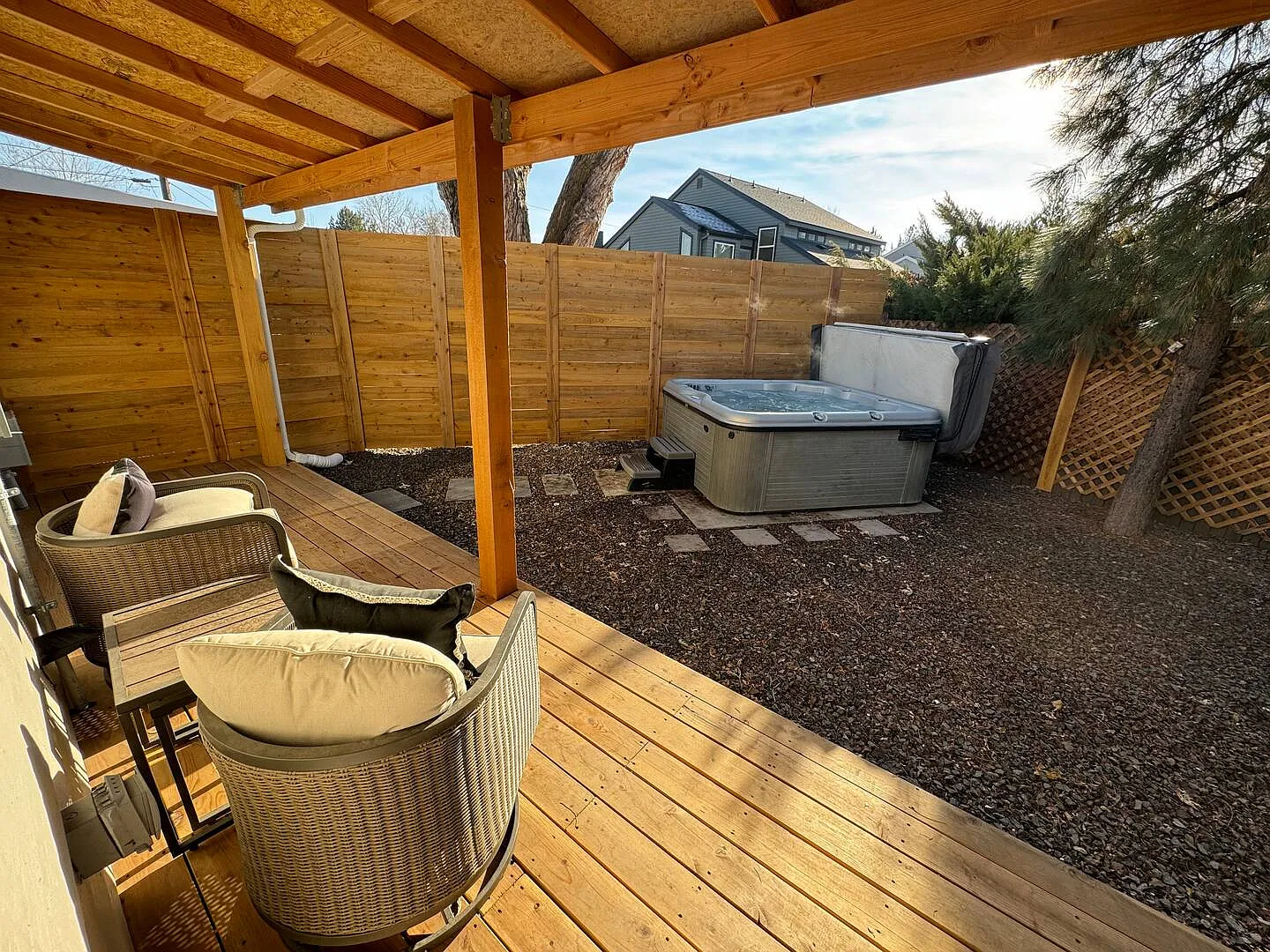 3835 W Glendale St — Photo 2
