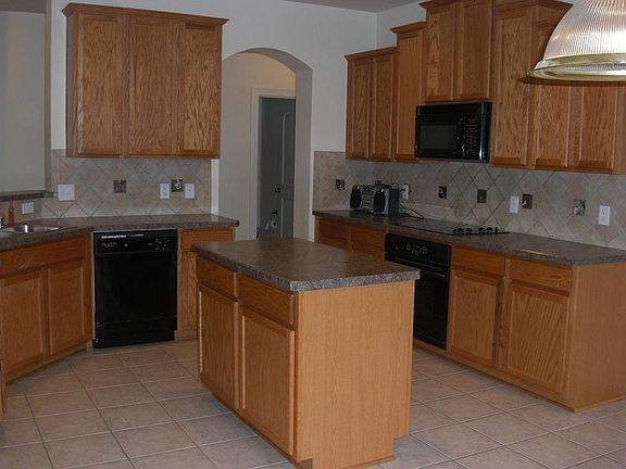 5th image of 2907 Mason Ln