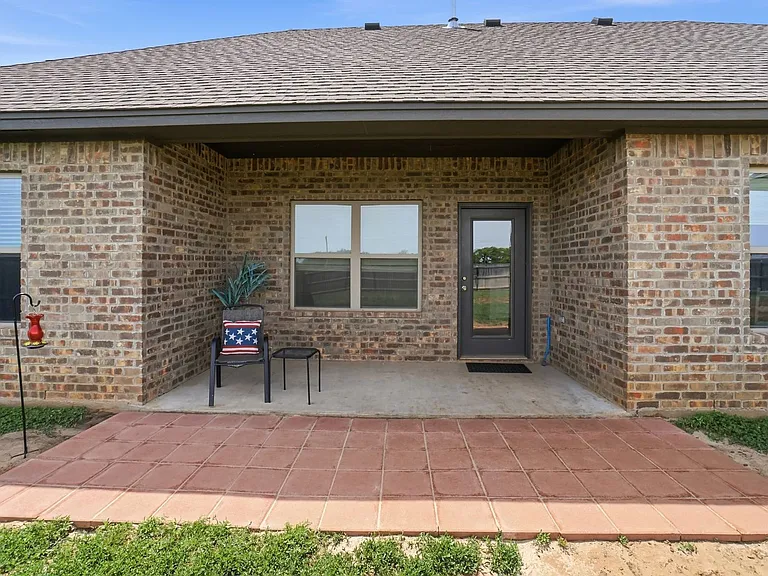 4254 Mesa Dr — Photo 34