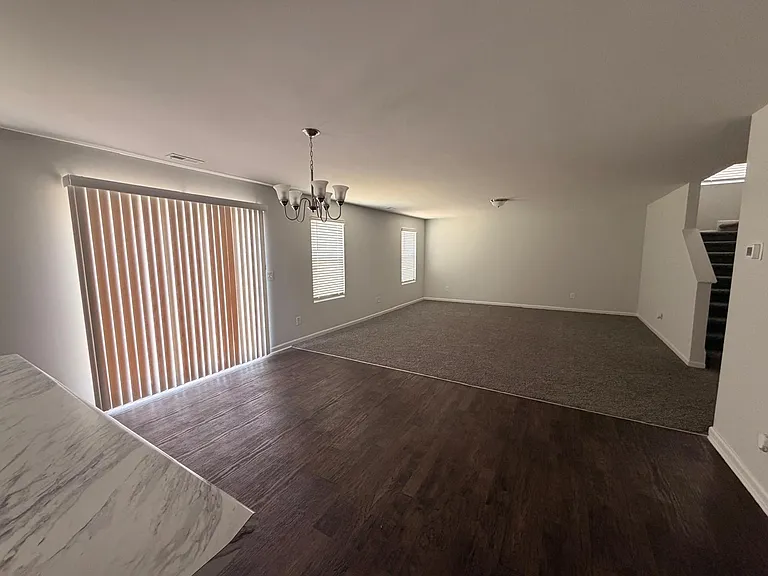 143 Maple Tree Ln — Photo 7