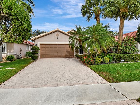 2nd image of 6595 Sherbrook Drive